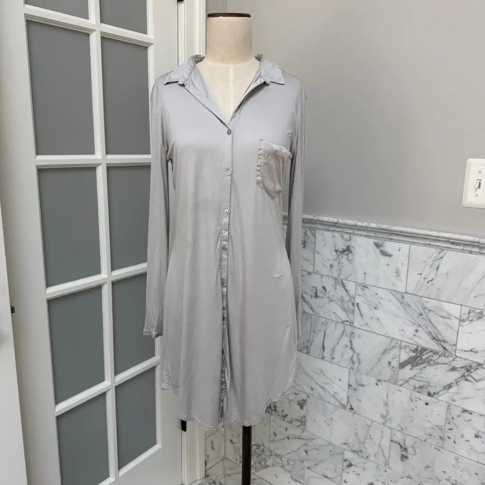 HANRO Grand Central  TENCEL and Silk Sleep Shirt Silver Small